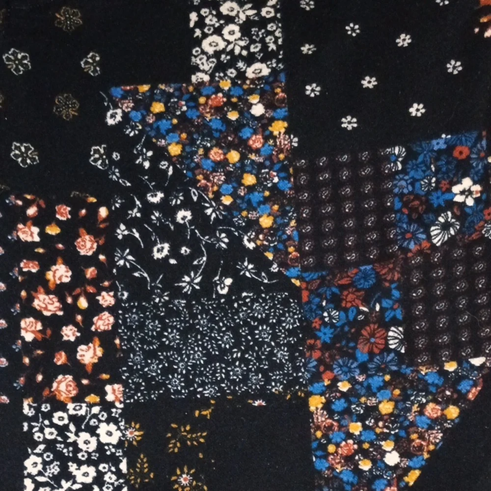 Patchwork Patterned Pants - Picture 4 of 7